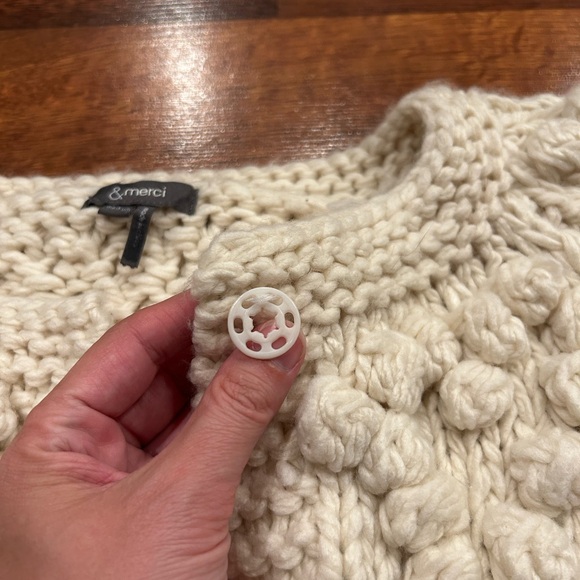 & Merci Ivory Pom Pom Hearts Hand Knit Wool Blend Sweater Women’s Size Medium - Picture 4 of 8